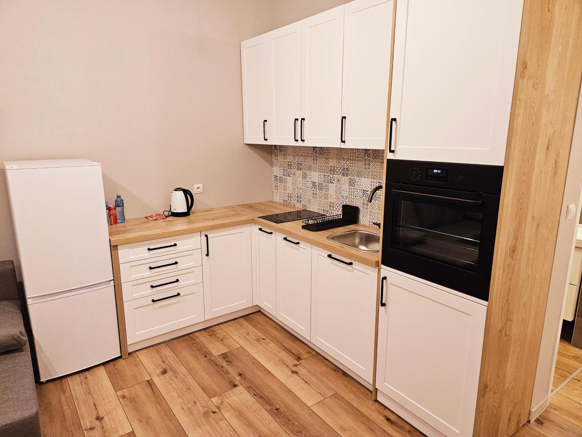 Justinrent 3 Apartment Legnica Exterior foto