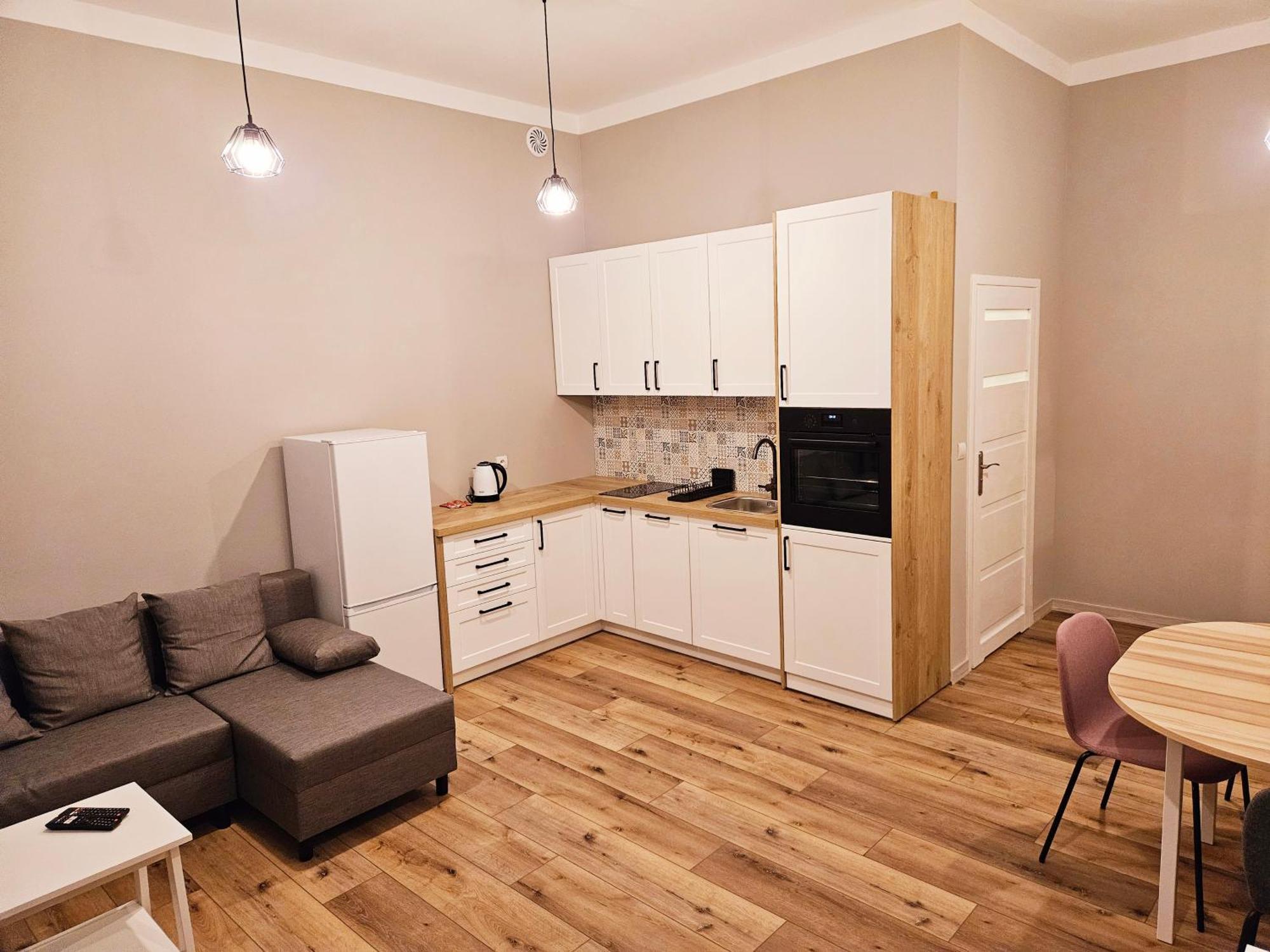 Justinrent 3 Apartment Legnica Exterior foto