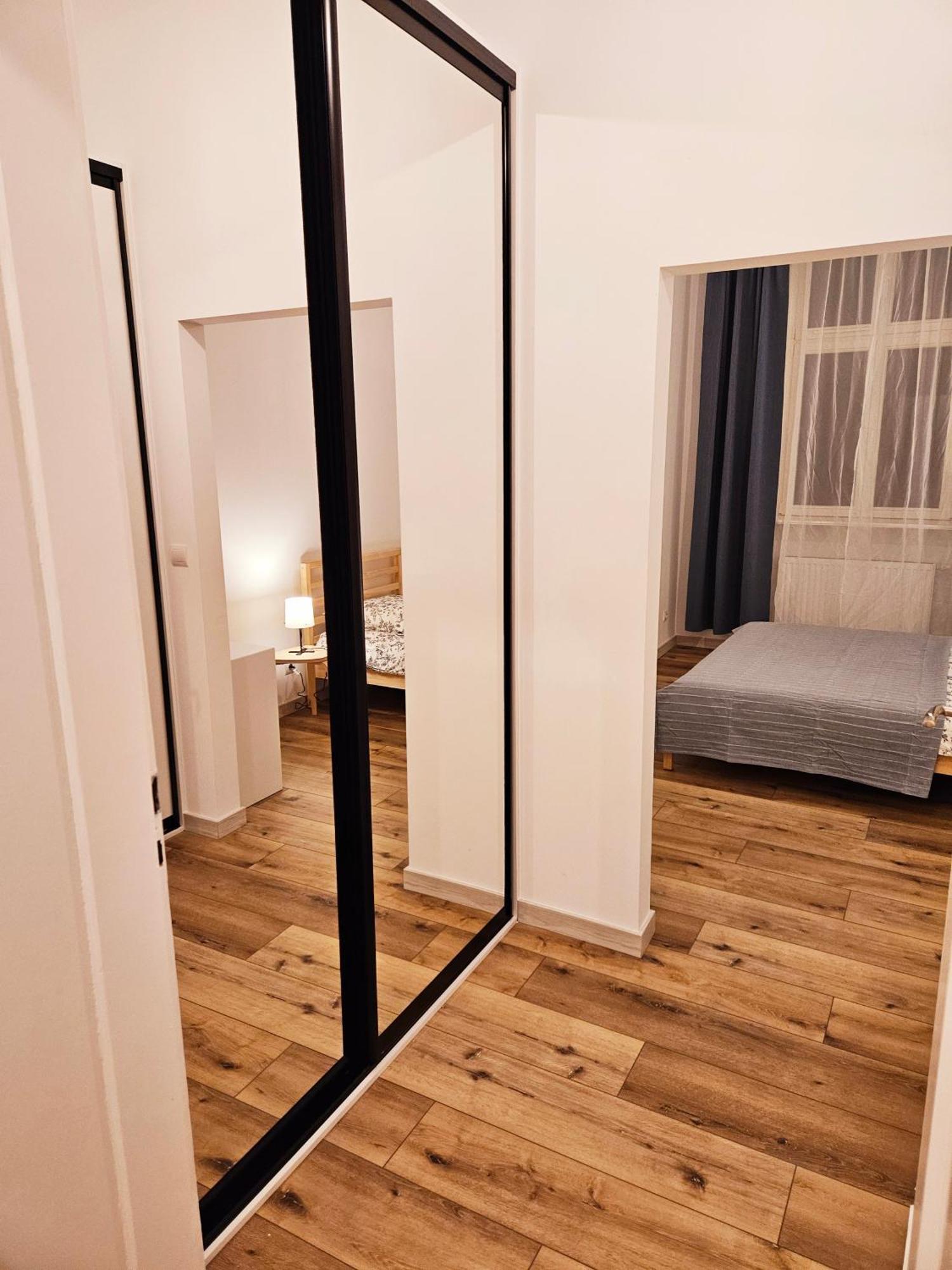 Justinrent 3 Apartment Legnica Exterior foto